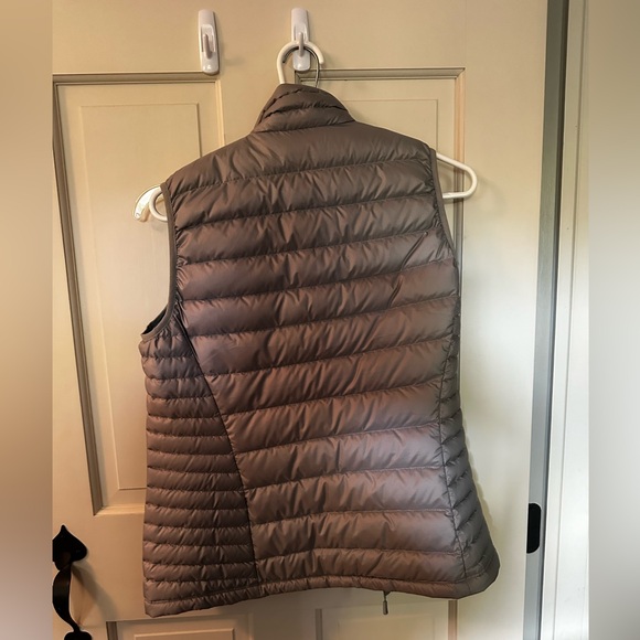 Gray Patagonia Womens Puffer Vest - Picture 3 of 3